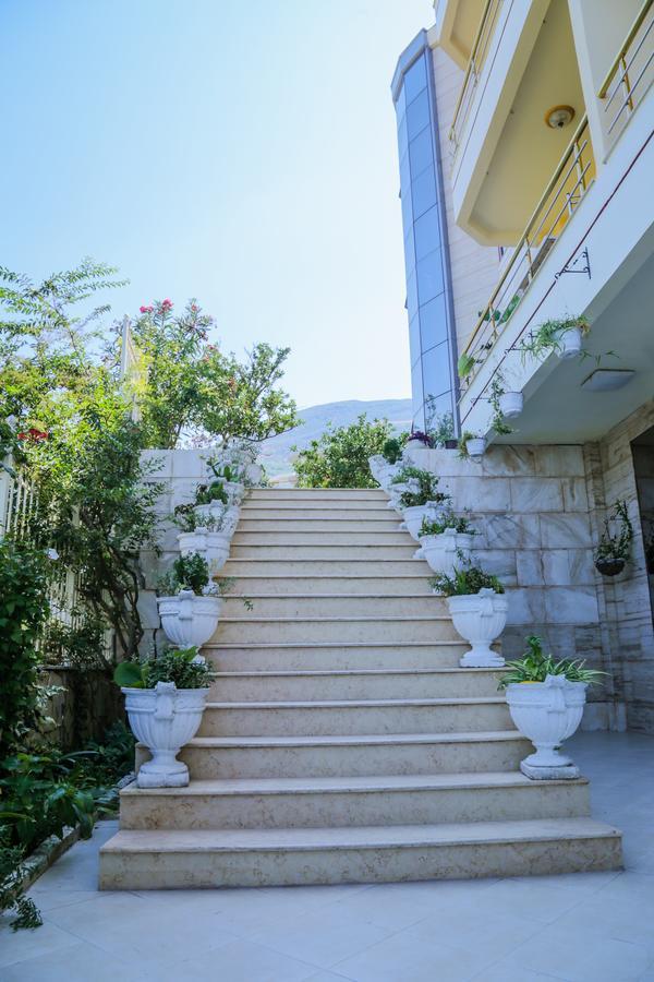 Monte-Carlo Hotel Vlorë Exteriör bild